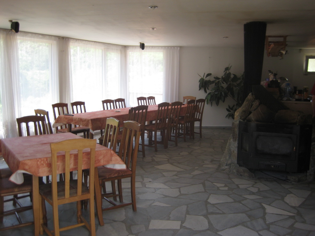 pastuh - 04.06_27.2011